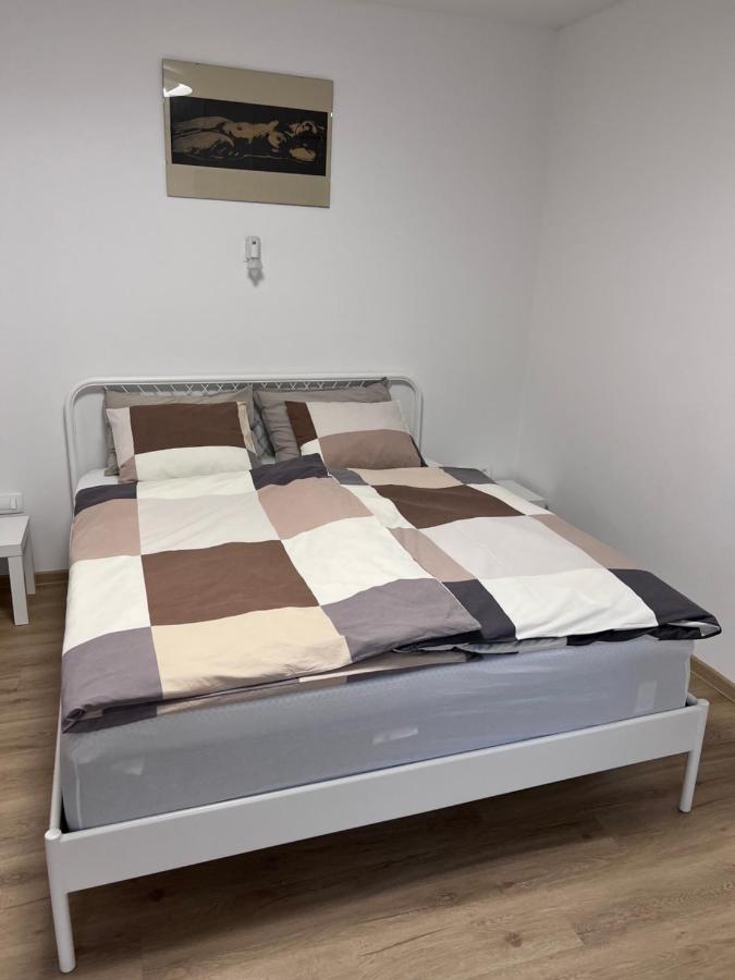 Stara Jezica Apartments With Wifi ลูบลิยานา ภายนอก รูปภาพ