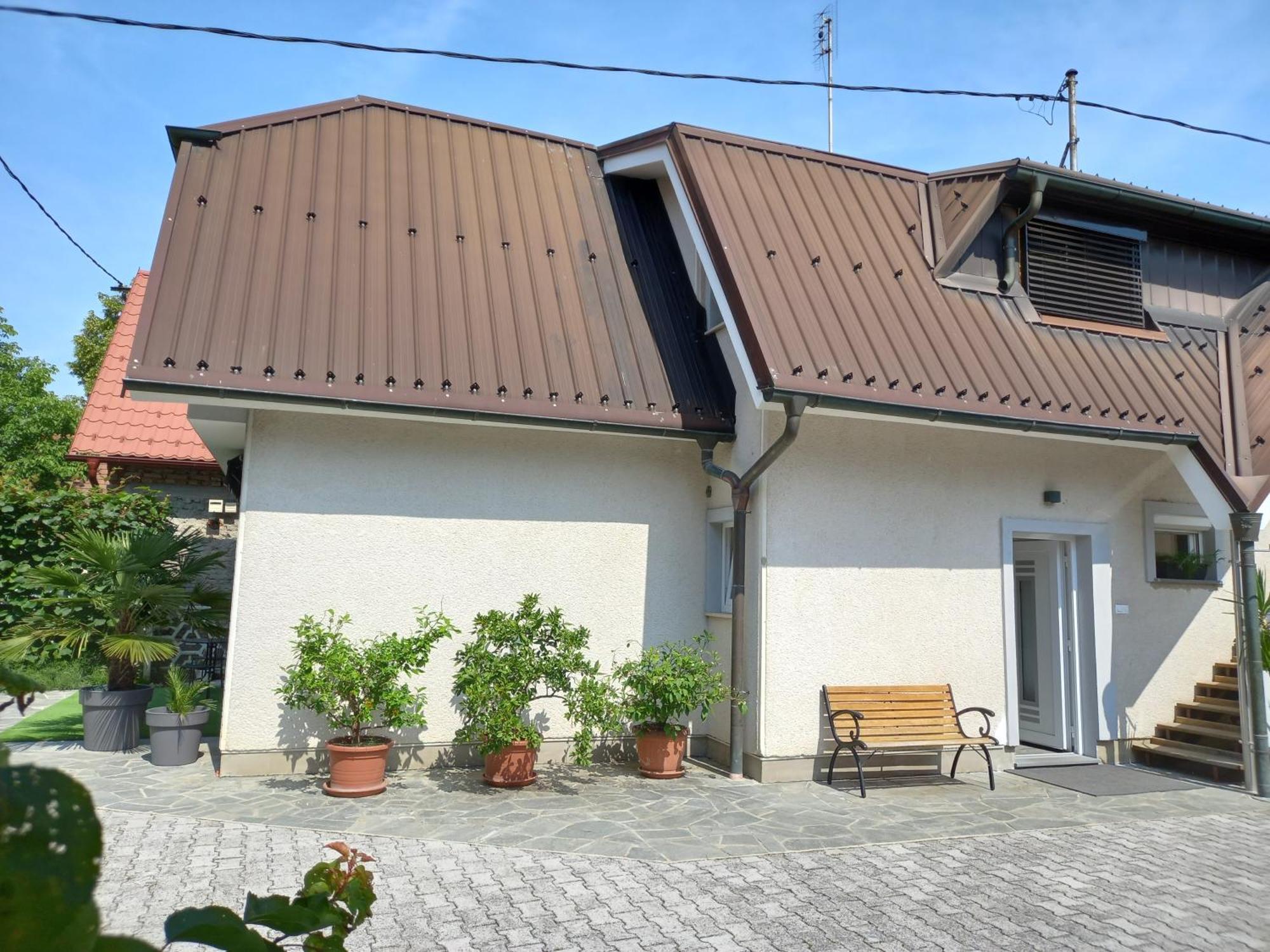 Stara Jezica Apartments With Wifi ลูบลิยานา ภายนอก รูปภาพ